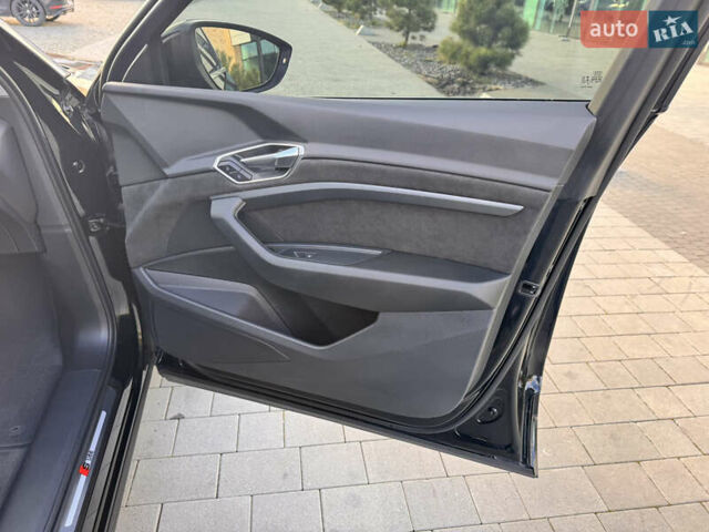 Ауди E-Tron 2023 в Хмельницком на Automoto.ua Черный Ауди E-Tron, объемом двигателя 0 л и пробегом 38 тыс. км за 37900 $, фото 16 на Automoto.ua