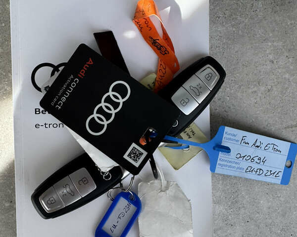 Ауди E-Tron 2023 в Хмельницком на Automoto.ua Черный Ауди E-Tron, объемом двигателя 0 л и пробегом 38 тыс. км за 37900 $, фото 50 на Automoto.ua