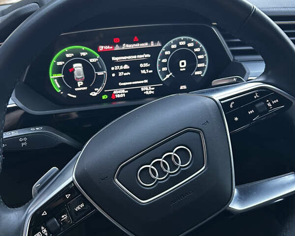 Черный Ауди E-Tron, объемом двигателя 0 л и пробегом 39 тыс. км за 36900 $, фото 50 на Automoto.ua