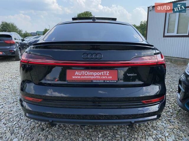 Черный Ауди E-Tron, объемом двигателя 0 л и пробегом 60 тыс. км за 48500 $, фото 30 на Automoto.ua