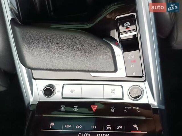 Черный Ауди E-Tron, объемом двигателя 0 л и пробегом 120 тыс. км за 35950 $, фото 43 на Automoto.ua