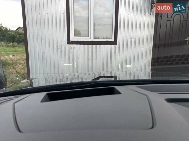 Черный Ауди E-Tron, объемом двигателя 0 л и пробегом 63 тыс. км за 49500 $, фото 24 на Automoto.ua