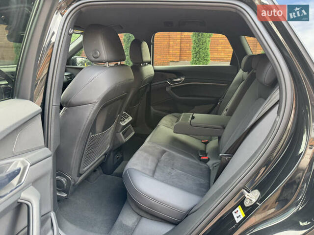 Черный Ауди E-Tron, объемом двигателя 0 л и пробегом 42 тыс. км за 38500 $, фото 14 на Automoto.ua