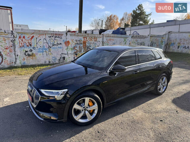 Чорний Ауді E-Tron, об'ємом двигуна 0 л та пробігом 70 тис. км за 36900 $, фото 21 на Automoto.ua