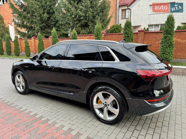 Черный Ауди E-Tron, объемом двигателя 0 л и пробегом 22 тыс. км за 37700 $, фото 11 на Automoto.ua