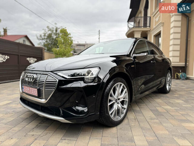 Чорний Ауді E-Tron, об'ємом двигуна 0 л та пробігом 34 тис. км за 39500 $, фото 2 на Automoto.ua