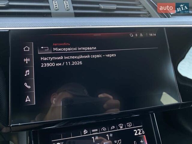 Черный Ауди E-Tron, объемом двигателя 0 л и пробегом 60 тыс. км за 48500 $, фото 95 на Automoto.ua