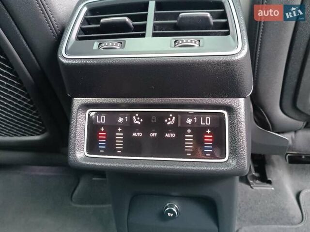 Черный Ауди E-Tron, объемом двигателя 0 л и пробегом 120 тыс. км за 35950 $, фото 53 на Automoto.ua