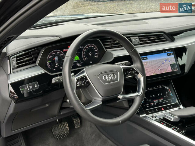 Чорний Ауді E-Tron, об'ємом двигуна 0 л та пробігом 32 тис. км за 44769 $, фото 26 на Automoto.ua