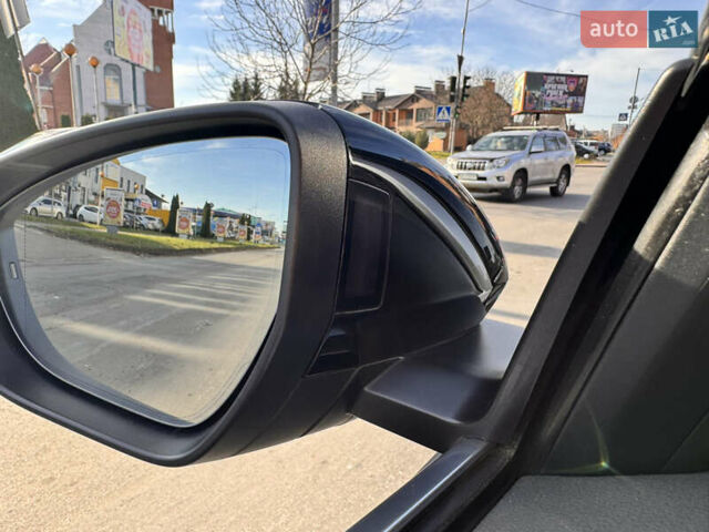 Черный Ауди E-Tron, объемом двигателя 0 л и пробегом 38 тыс. км за 37300 $, фото 1 на Automoto.ua