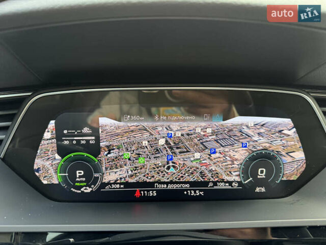 Черный Ауди E-Tron, объемом двигателя 0 л и пробегом 42 тыс. км за 38500 $, фото 25 на Automoto.ua