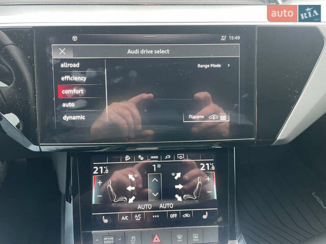 Чорний Ауді E-Tron, об'ємом двигуна 0 л та пробігом 21 тис. км за 34950 $, фото 47 на Automoto.ua