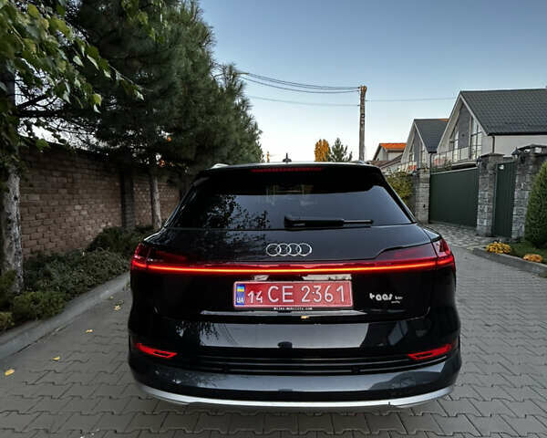 Черный Ауди E-Tron, объемом двигателя 0 л и пробегом 39 тыс. км за 36900 $, фото 10 на Automoto.ua