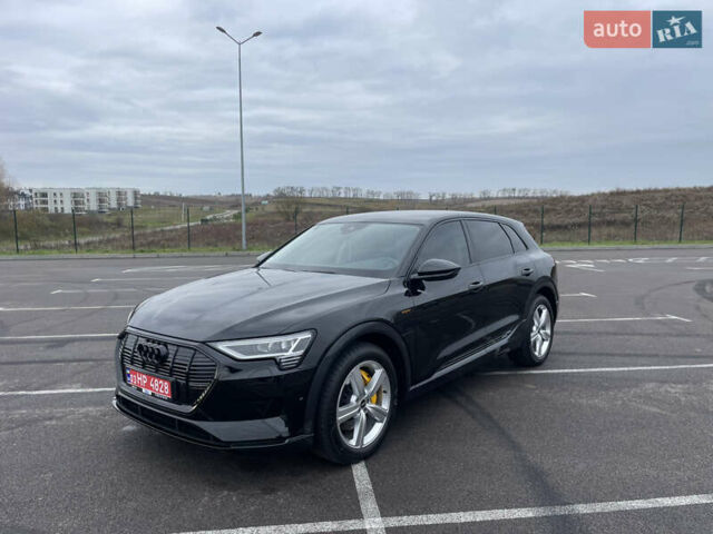 Чорний Ауді E-Tron, об'ємом двигуна 0 л та пробігом 22 тис. км за 33999 $, фото 8 на Automoto.ua