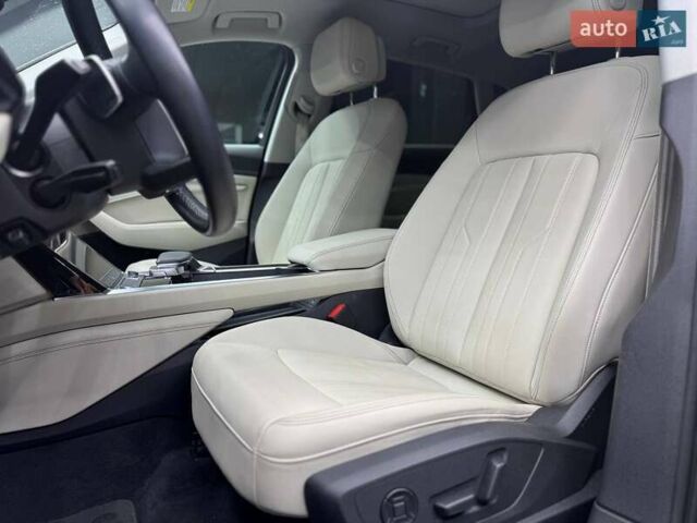 Черный Ауди E-Tron, объемом двигателя 0 л и пробегом 62 тыс. км за 36500 $, фото 8 на Automoto.ua