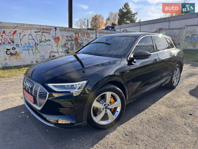 Чорний Ауді E-Tron, об'ємом двигуна 0 л та пробігом 70 тис. км за 36900 $, фото 20 на Automoto.ua