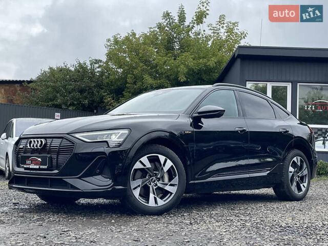 Чорний Ауді E-Tron, об'ємом двигуна 0 л та пробігом 32 тис. км за 44769 $, фото 4 на Automoto.ua