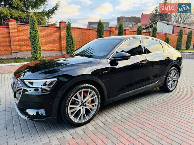 Чорний Ауді E-Tron, об'ємом двигуна 0 л та пробігом 27 тис. км за 38700 $, фото 2 на Automoto.ua