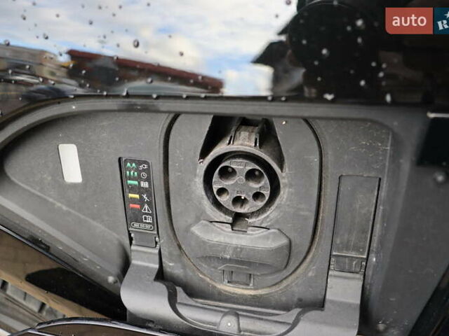 Черный Ауди E-Tron, объемом двигателя 0 л и пробегом 50 тыс. км за 39900 $, фото 11 на Automoto.ua