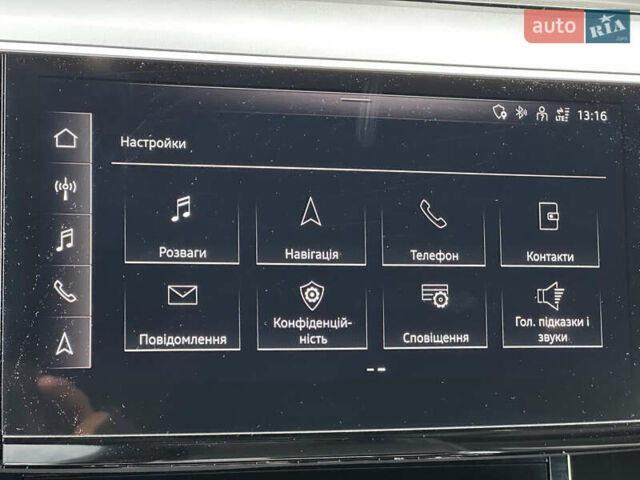 Чорний Ауді E-Tron, об'ємом двигуна 0 л та пробігом 32 тис. км за 44769 $, фото 82 на Automoto.ua