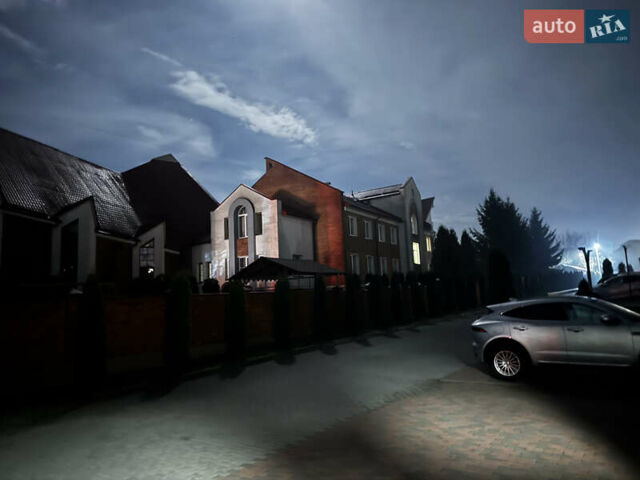 Черный Ауди E-Tron, объемом двигателя 0 л и пробегом 38 тыс. км за 37300 $, фото 53 на Automoto.ua