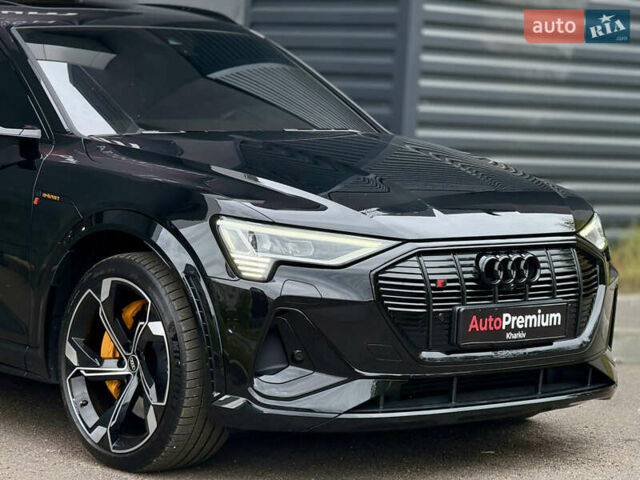 Черный Ауди E-Tron, объемом двигателя 0 л и пробегом 24 тыс. км за 69000 $, фото 10 на Automoto.ua