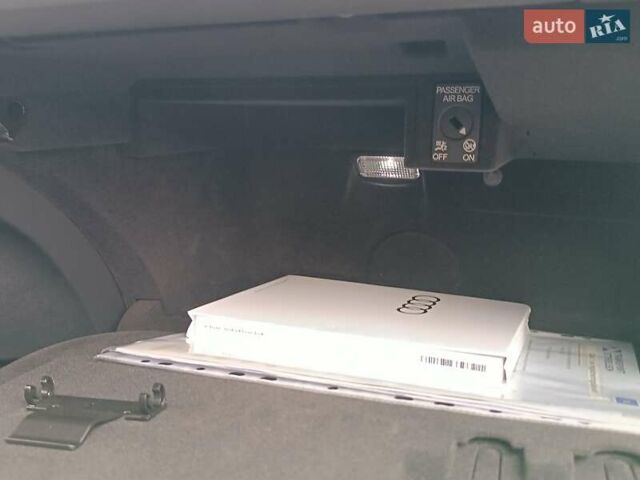 Черный Ауди E-Tron, объемом двигателя 0 л и пробегом 120 тыс. км за 35950 $, фото 51 на Automoto.ua