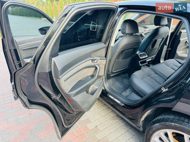 Чорний Ауді E-Tron, об'ємом двигуна 0 л та пробігом 27 тис. км за 38700 $, фото 31 на Automoto.ua