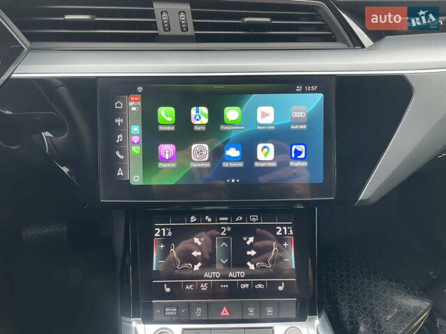 Чорний Ауді E-Tron, об'ємом двигуна 0 л та пробігом 22 тис. км за 33999 $, фото 52 на Automoto.ua