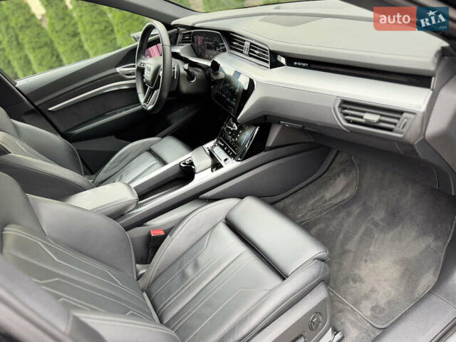 Чорний Ауді E-Tron, об'ємом двигуна 0 л та пробігом 34 тис. км за 39500 $, фото 65 на Automoto.ua