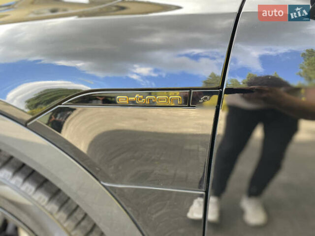 Ауди E-Tron 2023 в Львове на Automoto.ua Черный Ауди E-Tron, объемом двигателя 0 л и пробегом 86 тыс. км за 37390 $, фото 24 на Automoto.ua