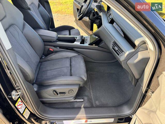 Чорний Ауді E-Tron, об'ємом двигуна 0 л та пробігом 70 тис. км за 36900 $, фото 25 на Automoto.ua