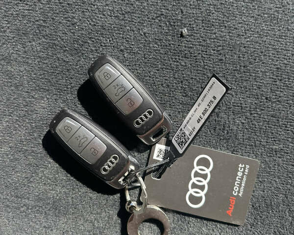 Чорний Ауді E-Tron, об'ємом двигуна 0 л та пробігом 35 тис. км за 37900 $, фото 61 на Automoto.ua