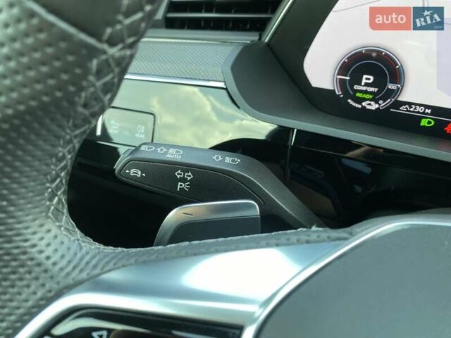 Черный Ауди E-Tron, объемом двигателя 0 л и пробегом 63 тыс. км за 49500 $, фото 65 на Automoto.ua