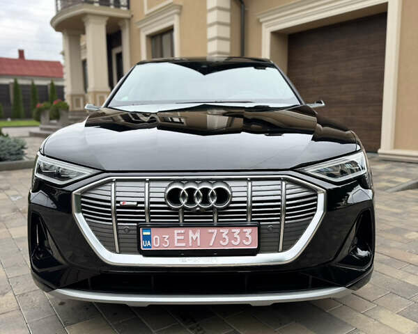 Чорний Ауді E-Tron, об'ємом двигуна 0 л та пробігом 34 тис. км за 39500 $, фото 6 на Automoto.ua