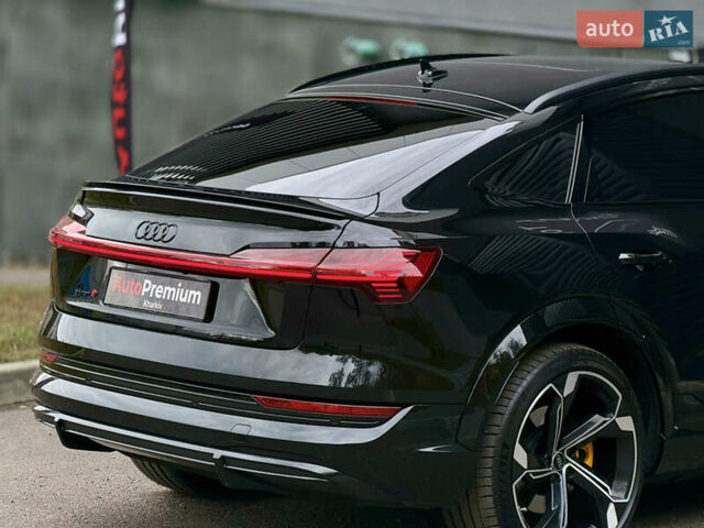 Черный Ауди E-Tron, объемом двигателя 0 л и пробегом 24 тыс. км за 69000 $, фото 9 на Automoto.ua