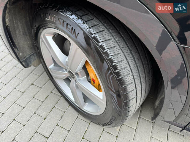 Черный Ауди E-Tron, объемом двигателя 0 л и пробегом 22 тыс. км за 37700 $, фото 16 на Automoto.ua