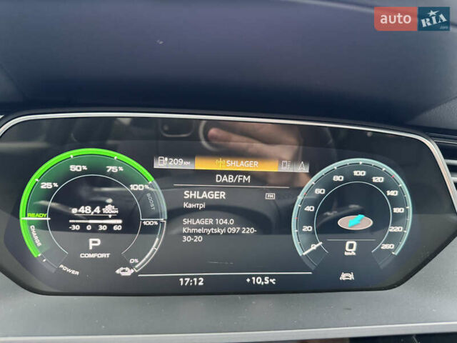 Черный Ауди E-Tron, объемом двигателя 0 л и пробегом 22 тыс. км за 37700 $, фото 57 на Automoto.ua