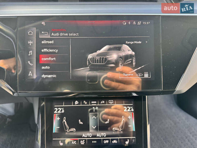 Ауди E-Tron 2023 в Хмельницком на Automoto.ua Черный Ауди E-Tron, объемом двигателя 0 л и пробегом 38 тыс. км за 37900 $, фото 27 на Automoto.ua