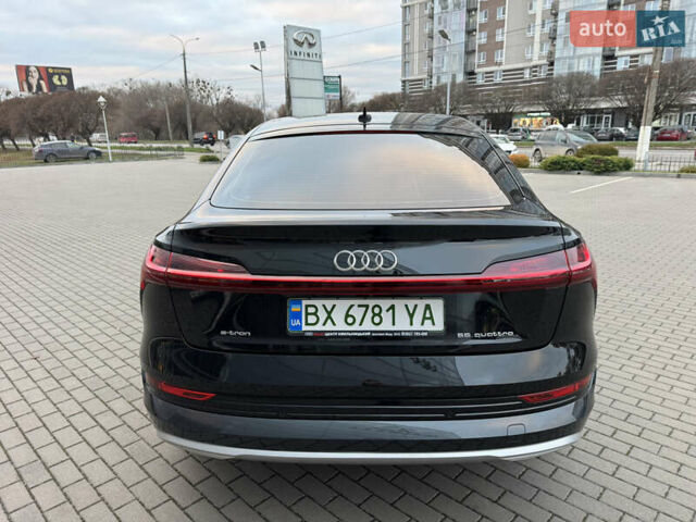 Чорний Ауді E-Tron, об'ємом двигуна 0 л та пробігом 35 тис. км за 37900 $, фото 39 на Automoto.ua