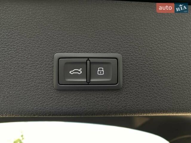 Черный Ауди E-Tron, объемом двигателя 0 л и пробегом 60 тыс. км за 48500 $, фото 26 на Automoto.ua