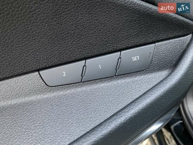 Черный Ауди E-Tron, объемом двигателя 0 л и пробегом 63 тыс. км за 49500 $, фото 59 на Automoto.ua