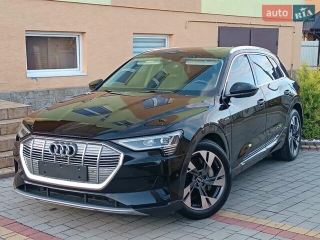 Черный Ауди E-Tron, объемом двигателя 0 л и пробегом 120 тыс. км за 35750 $, фото 4 на Automoto.ua
