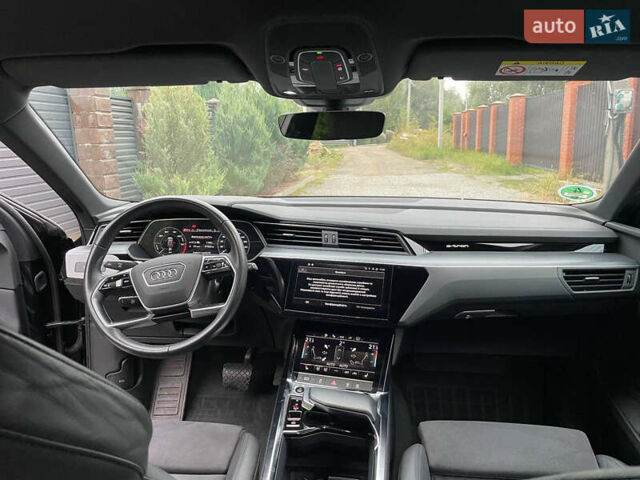 Чорний Ауді E-Tron, об'ємом двигуна 0 л та пробігом 35 тис. км за 37900 $, фото 6 на Automoto.ua