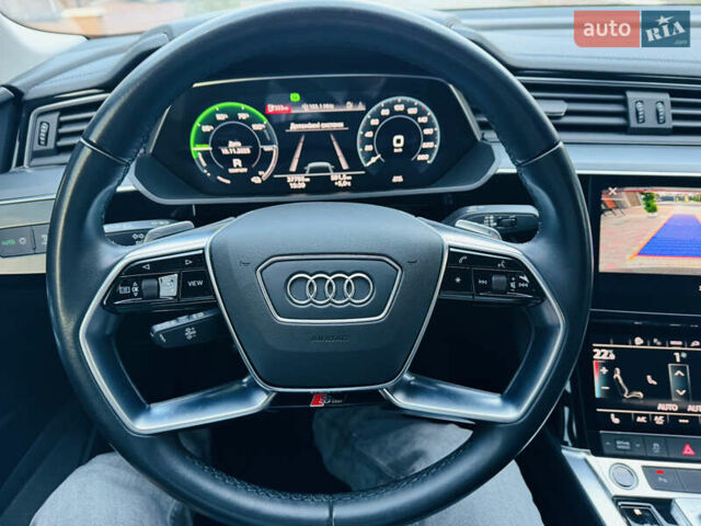 Чорний Ауді E-Tron, об'ємом двигуна 0 л та пробігом 27 тис. км за 38700 $, фото 38 на Automoto.ua