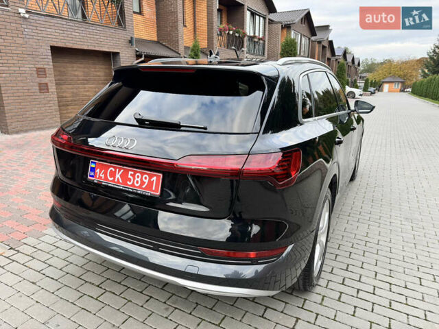 Черный Ауди E-Tron, объемом двигателя 0 л и пробегом 22 тыс. км за 37700 $, фото 39 на Automoto.ua