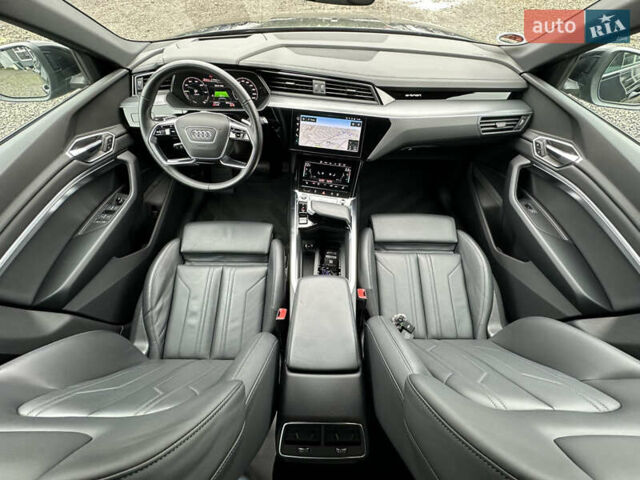 Чорний Ауді E-Tron, об'ємом двигуна 0 л та пробігом 32 тис. км за 44769 $, фото 49 на Automoto.ua