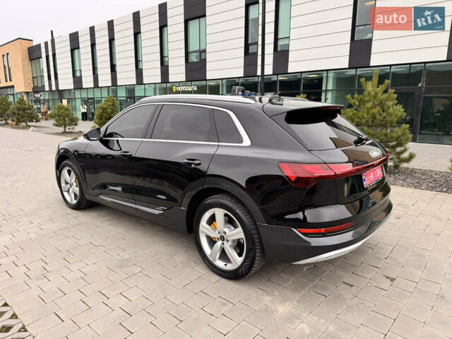 Чорний Ауді E-Tron, об'ємом двигуна 0 л та пробігом 35 тис. км за 37300 $, фото 9 на Automoto.ua