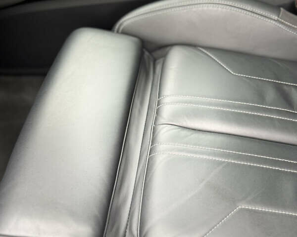 Чорний Ауді E-Tron, об'ємом двигуна 0 л та пробігом 34 тис. км за 39500 $, фото 42 на Automoto.ua