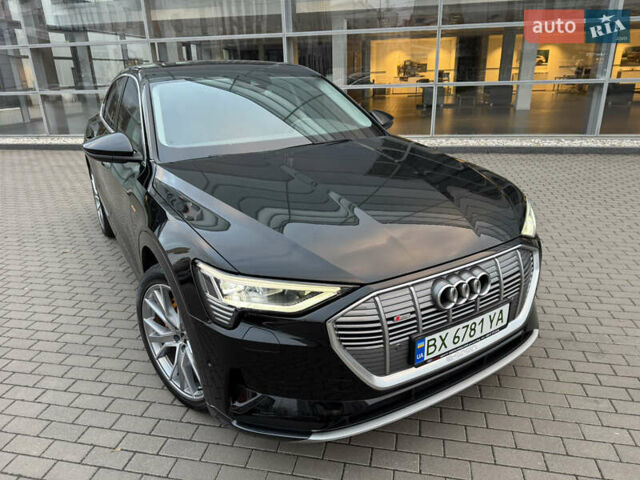Чорний Ауді E-Tron, об'ємом двигуна 0 л та пробігом 35 тис. км за 37900 $, фото 30 на Automoto.ua